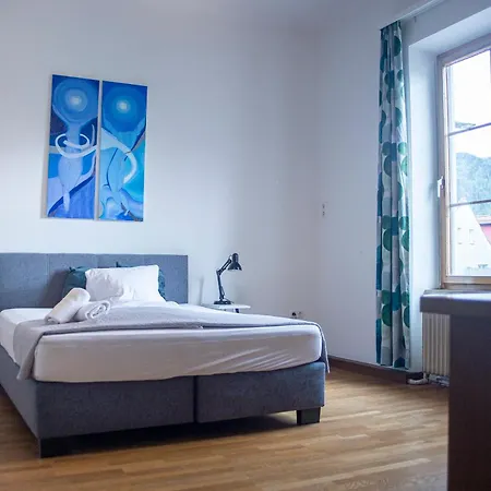 Trend Lokal-rooms-bar Hotel