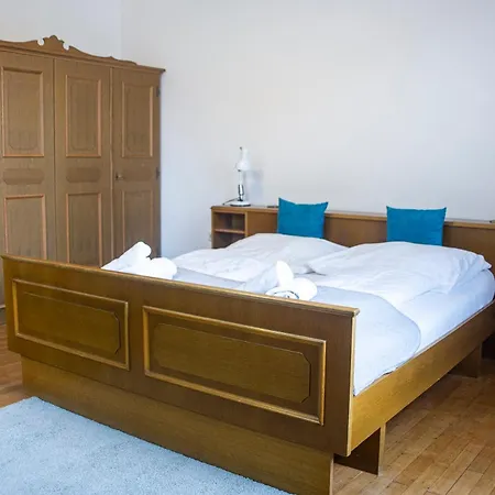 Trend Lokal-rooms-bar Hotel