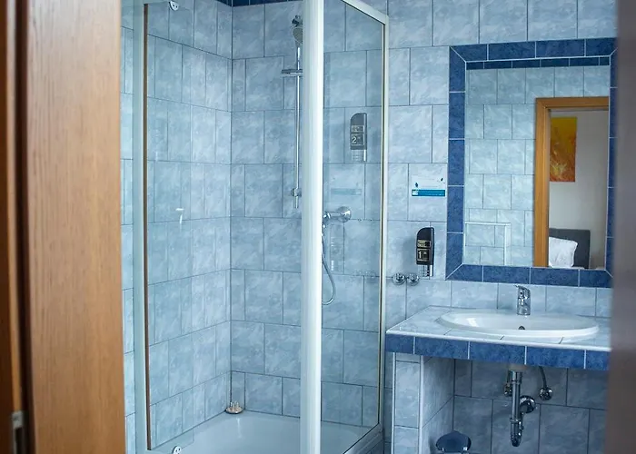 ホテル Trend Lokal-rooms-bar フローンライテン