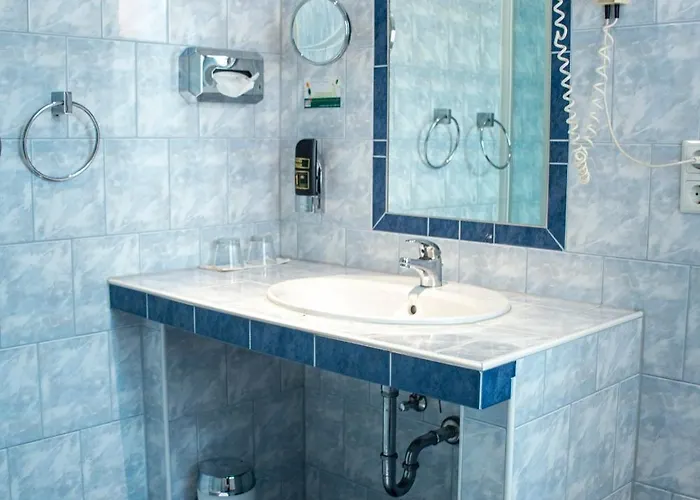 Trend Lokal-rooms-bar * フローンライテン